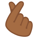 Google (Android 12L)  🫰🏾  Hand With Index Finger And Thumb Crossed: Medium-dark Skin Tone Emoji