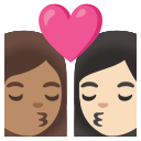 Google (Android 12L)  👩🏽‍❤️‍💋‍👩🏻  Kiss: Woman, Woman, Medium Skin Tone, Light Skin Tone Emoji