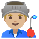 Google (Android 12L)  👨🏼‍🏭  Man Factory Worker: Medium-light Skin Tone Emoji