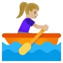 Google (Android 12L)  🚣🏼‍♀️  Woman Rowing Boat: Medium-light Skin Tone Emoji